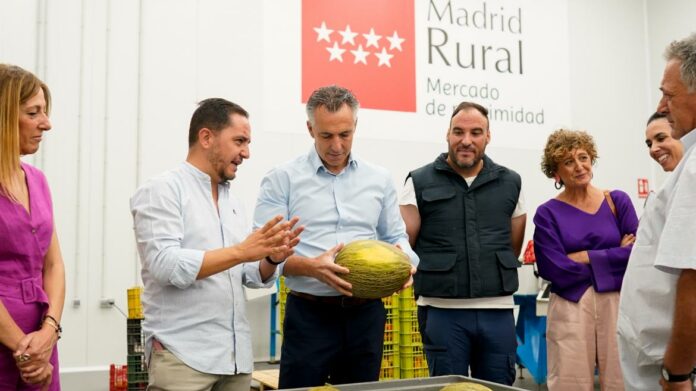 Carlos Novillo visita el centro pionero Madrid Rural